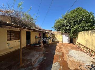 4cd4be95180b4b50c39327a7e4f63774ff137dcc · Casa com 2 dormitórios à venda, 1 m² por R$ 230.000,00 - Paranaíba - Itumbiara/GO
