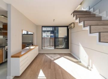 adba0d37-1927-448b-bbcd-bb76c503c6cf · Triplex para venda em Itaim Bibi com 1 quarto, sendo 1 suíte, 90m²