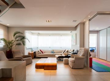 87a5e952-4f07-457c-80d4-b2ea1c850aca · Confortável cobertura para venda em Vila Mariana com 4 quartos, sendo 4 suítes, 280m²