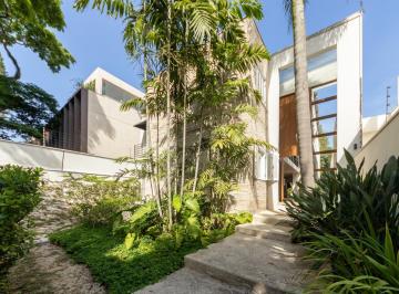 ececa5f8-6d6b-4876-b872-e516ac4e1be8 · Excelente casa para venda em Vila Nova Conceição com 4 quartos, sendo 4 suítes, 819m²