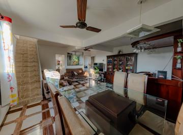 Sala · Casa Duplex com Terraço – Negociação Direta com o Proprietário
