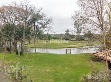 b3e43c84 · Casa em Condomínio, 3 dormitórios, 421 m², em Chapéu do Sol