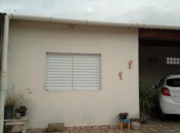 Casa de 3 quartos, Peruíbe · Excelente oportunidade em Peruíbe! Casa espaçosa e bem localizada no bairro Vila