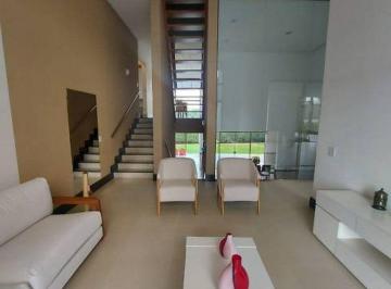 Casa de 3 quartos, São Paulo · Sobrado à venda na Vila Carrão recém reformado