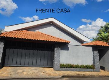 Casa de 3 quartos, Novo Horizonte · Casa à venda em Novo Horizonte - Vila Patti