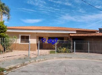 Casa · 225m² · 3 Quartos · 4 Vagas · Casa com 3 dormitórios à venda, 225 m² por R$ 899.000,00 - Vila Universitária -