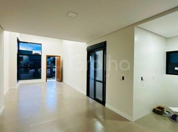 Casa · 112m² · 3 Quartos · 2 Vagas · Casa em Forquilhas com 112,71 m2