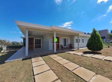 Casa · 325m² · 5 Quartos · 8 Vagas · Casa à venda no Condomínio Boulevard