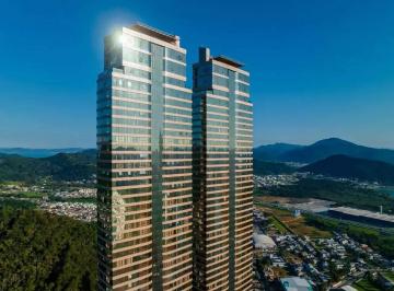 Apartamento · 261m² · 4 Quartos · 3 Vagas · Apartamento com 4 suítes à venda em Balneário Camboriú