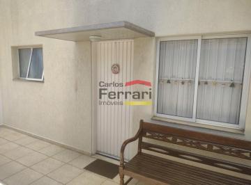 Casa · 130m² · 3 Quartos · 2 Vagas · Sobrado em Condomínio em Santa Terezinha