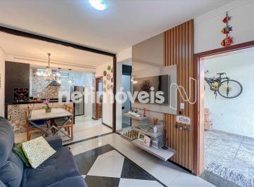 Sala de TV · Casa com 3 quartos à Venda no Dona Clara!