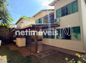 Área externa · Casa em condominio no Trevo