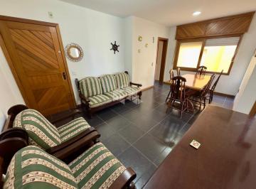 Apartamento · 59m² · 2 Quartos · Apartamento de 2 Dormitórios Mobiliado a Menos de 1 Quadra do Mar no Centro