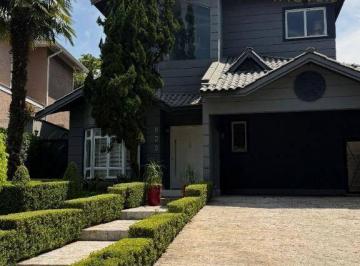 Casa · 300m² · 3 Quartos · Casa de Condomínio para venda em Morada Das Flores (aldeia Da Serra) de 300.00m² com 3 Quartos