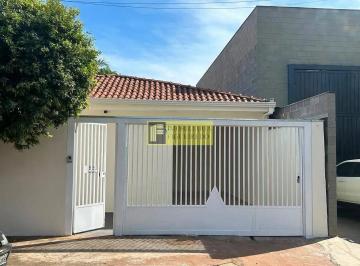 Casa · 180m² · 3 Quartos · 2 Vagas · Casa para alugar em Bom Jardim de 180.00m² com 3 Quartos, 1 Suite e 2 Garagens