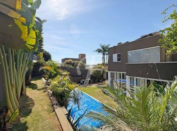 c8e208d4225c9c824efe9b1329ee4cca6a38fe1f · Casa com 4 dormitórios à venda, 240 m² por R$ 1.750.000,00 - Granja Viana - Cotia/SP