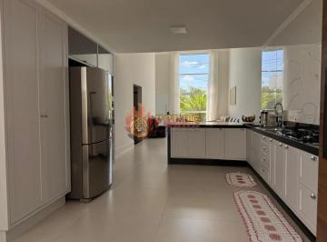 Casa · 282m² · 3 Quartos · 4 Vagas · Casa para Locação e Venda em Condomínio Residencial de Luxo com 3 Suítes em Caj