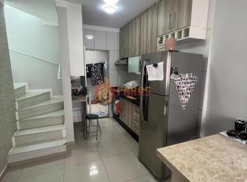 Casa · 55m² · 2 Quartos · 1 Vaga · Sobrado à Venda - 55m² com 2 Dormitórios no Condomínio Horto Flamboyant em Soro