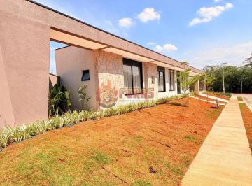 Casa · 170m² · 3 Quartos · 4 Vagas · Casa Térrea à Venda em Condomínio de Alto Padrão no Jardim Vilagio Milano, Soroc