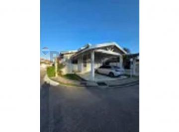 Casa · 150m² · 3 Quartos · 2 Vagas · CASA TERREA MOBILIADA EM CONDOMINIO NA ZONA LESTE