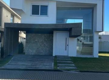 Casa · 240m² · 4 Quartos · 2 Vagas · Casa à venda no Condomínio Amare