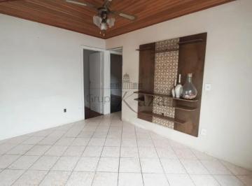 Casa · 250m² · 3 Quartos · 6 Vagas · Oportunidade - Casa com Edícula - Jardim Satélite - 3 Dormitórios - 250m².