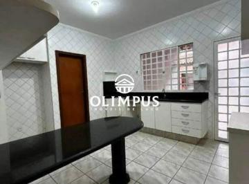 Casa · 280m² · 3 Quartos · 4 Vagas · Casa para Alugar no Bairro Morada da Colina em Uberlândia
