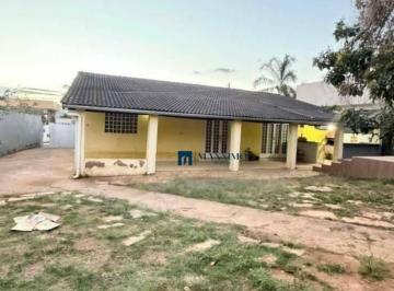 24b5ceaf24fb4bd5c6d74dc73eb2f4f8a6d685d2 · Casa 4 qts sendo 3 suítes à venda no Comdomínio Privê La Font