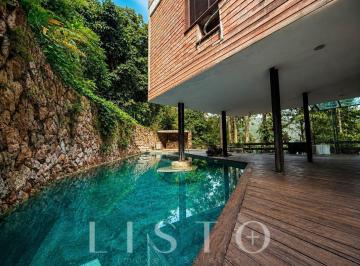 Casa · 1503m² · 6 Quartos · 8 Vagas · Mansão Exclusiva na Gávea | 6.400m² de Terreno | 1.503m² Construídos | Projeto de Sérgio Bernardes