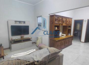 Casa · 368m² · 6 Quartos · 2 Vagas · Sobrado para venda em Núcleo Residencial Presidente Geisel de 368.00m² com 6 Quartos, 2 Suites e 2 G