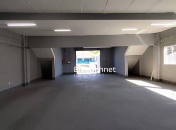 Comercial · 180m² · 1 Vaga · Galpão / Depósito / Armazém para venda e aluguel em Vila Iguaçu de 180.00m² com 1 Garagem