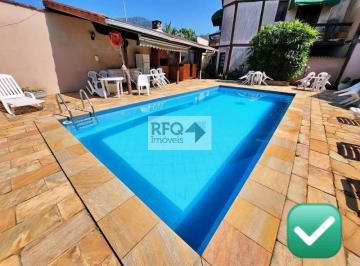 Casa · 240m² · 3 Quartos · 2 Vagas · Sobrado à venda em condomínio fechado com piscina, sauna e academia na Praia da Enseada no Guaruja