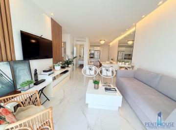 Apartamento · 120m² · 3 Quartos · 1 Vaga · Apartamento com Terraço para Venda em Camboriú, São Francisco de Assis, 3 dormitórios, 3 suítes, 4 b