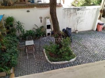 Apartamento · 200m² · 5 Quartos · 3 Vagas · Casa de Vila : / Residencial / Botafogo