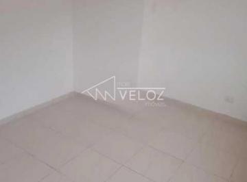 Casa · 134m² · 3 Quartos · 1 Vaga · Cobertura : / Residencial / Flamengo