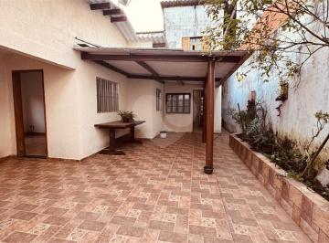 Casa · 240m² · 4 Quartos · 2 Vagas · Casa com 4 quartos à venda em Indaiá - SP