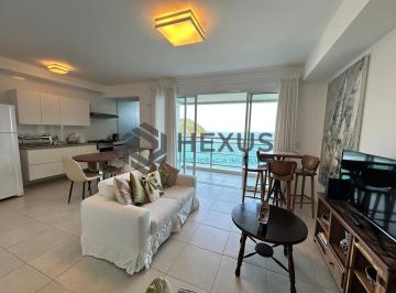 Foto · Apartamento com varanda vista mar e lazer completo na Enseada, Guarujá