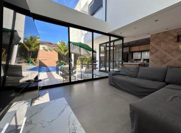 Foto · Casa de alto padrão com 4 suítes e piscina área gourmet no Jardim Pernambuco, Gu