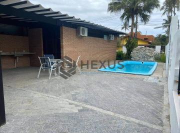 Foto · Casa térrea com piscina a 150m da Praia de Pernambuco, Guarujá