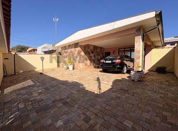 Casa · 232m² · 3 Quartos · 4 Vagas · Casa para venda em Ribeirânia de 232.09m² com 3 Quartos, 1 Suite e 4 Garagens