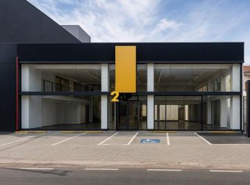 Comercial · 800m² · 12 Vagas · Excelente Ponto Comercial na Vila Olímpia: 4 Banheiros, 12 Vagas de Garagem e 80