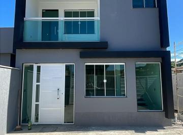 Casa de 3 quartos, Duque de Caxias · Casa Ampla com 3 Quartos, 2 Suítes e Quintal – Santa Cruz da Serra RJ