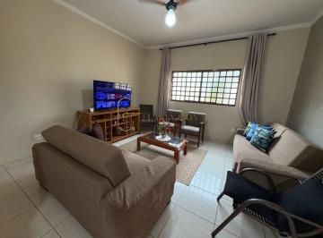 Casa · 137m² · 3 Quartos · 4 Vagas · Casa para venda em Residencial Flórida de 137.00m² com 3 Quartos, 1 Suite e 4 Garagens