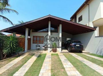 Casa · 196m² · 3 Quartos · 4 Vagas · Casa de Condomínio para venda em Condomínio Vivenda Das Quaresmeiras de 196.00m² com 3 Quartos, 2 Su
