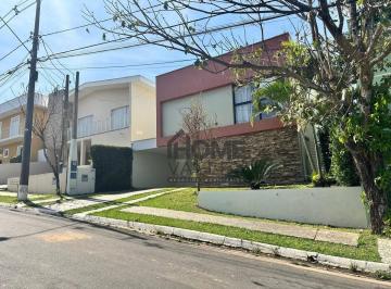 Casa · 215m² · 3 Quartos · 4 Vagas · Casa de Condomínio para venda em Condomínio Residencial Canterville de 215.00m² com 3 Quartos, 3 Sui