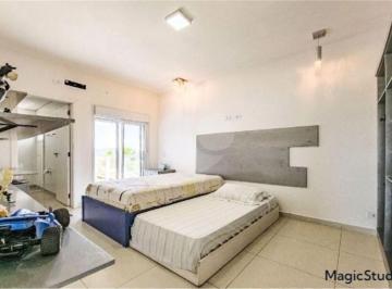 Casa · 584m² · 11 Quartos · 6 Vagas · Casa para venda em Bairro Inválido de 584.00m² com 11 Quartos, 5 Suites e 6 Garagens