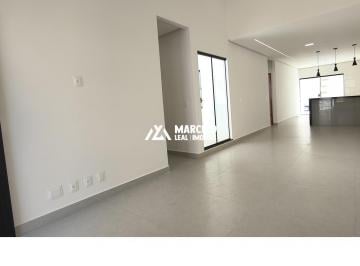 Casa · 90m² · 3 Quartos · 2 Vagas · Casa para venda em Primavera de 90.00m² com 3 Quartos, 1 Suite e 2 Garagens