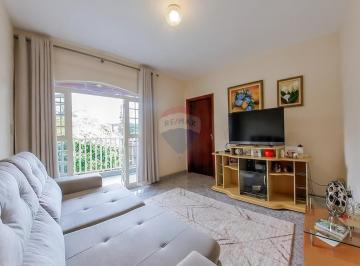 Casa · 173m² · 3 Quartos · 2 Vagas · Casa para venda em Vila Santo Antônio de 172.86m² com 3 Quartos e 2 Garagens