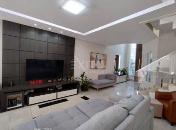 Casa · 162m² · 3 Quartos · 4 Vagas · Casa para venda e aluguel em Jardim Celeste de 162.00m² com 3 Quartos, 1 Suite e 4 Garagens