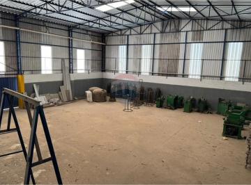 Comercial · 600m² · Galpão / Depósito / Armazém para alugar em Centro de 600.00m²